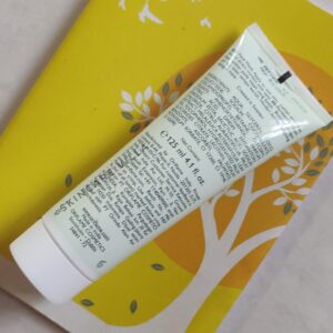 Oriflame Love Nature Purifying Gel Wash Organic Tea Tree Lime Review